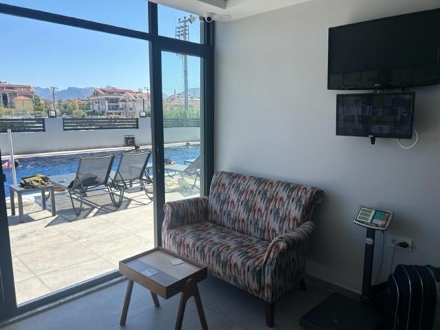 Ozturk Apart Hotel Marmaris Bagian luar foto