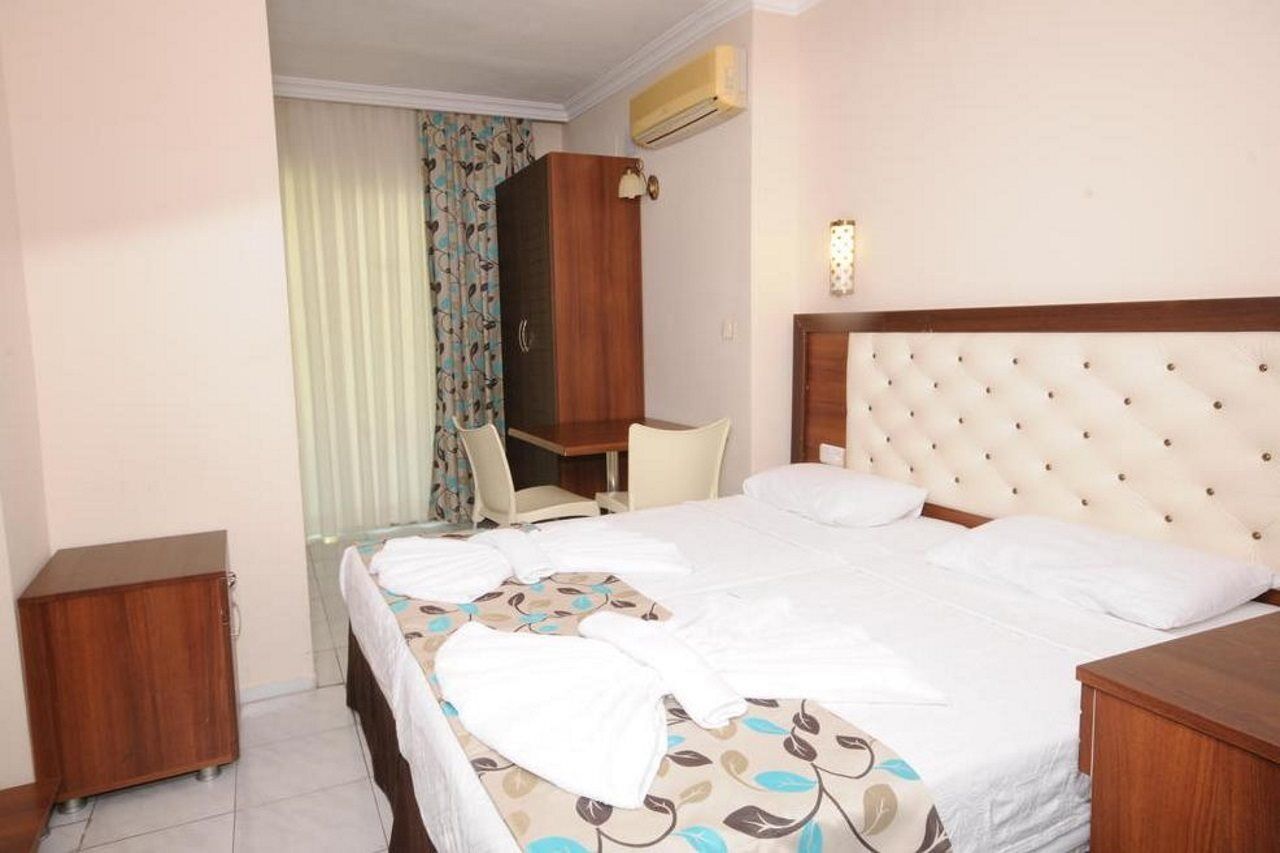 Ozturk Apart Hotel Marmaris Bagian luar foto